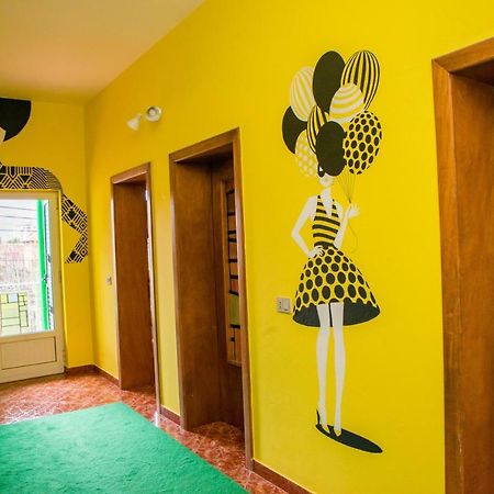 Our Way Guest House & Hostel Shkoder Ngoại thất bức ảnh