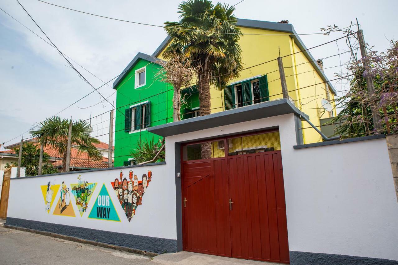 Our Way Guest House & Hostel Shkoder Ngoại thất bức ảnh