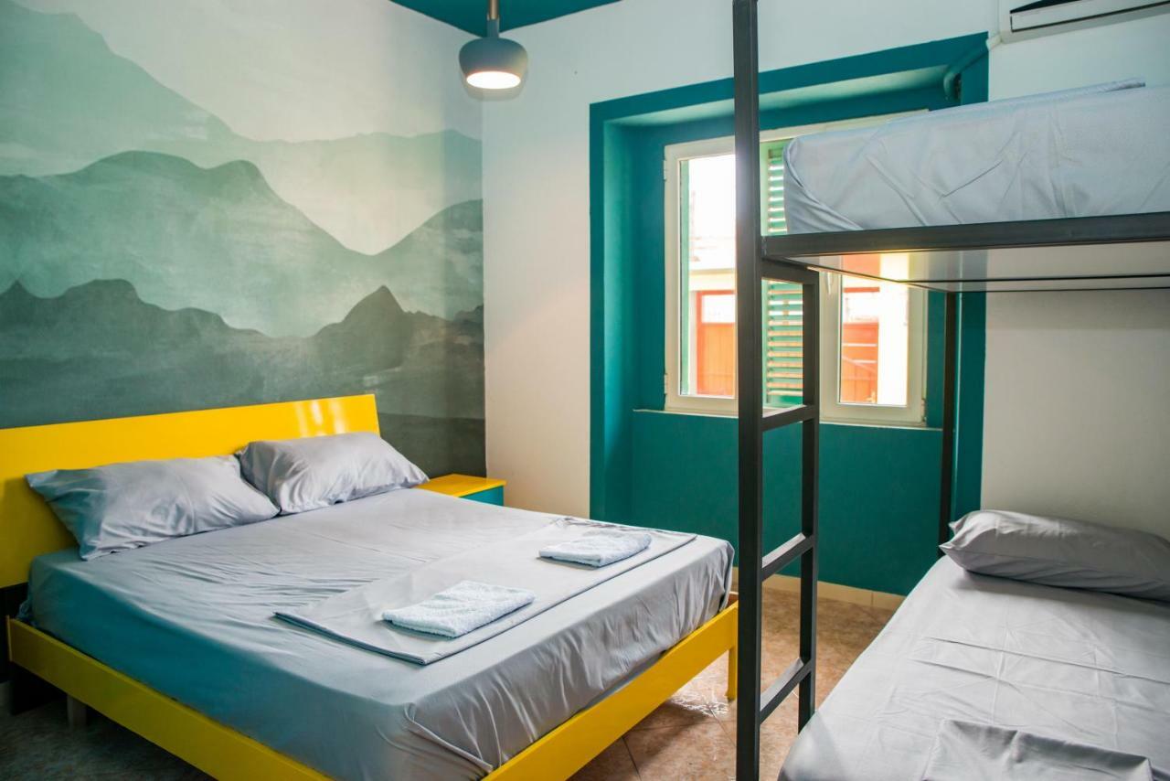 Our Way Guest House & Hostel Shkoder Ngoại thất bức ảnh