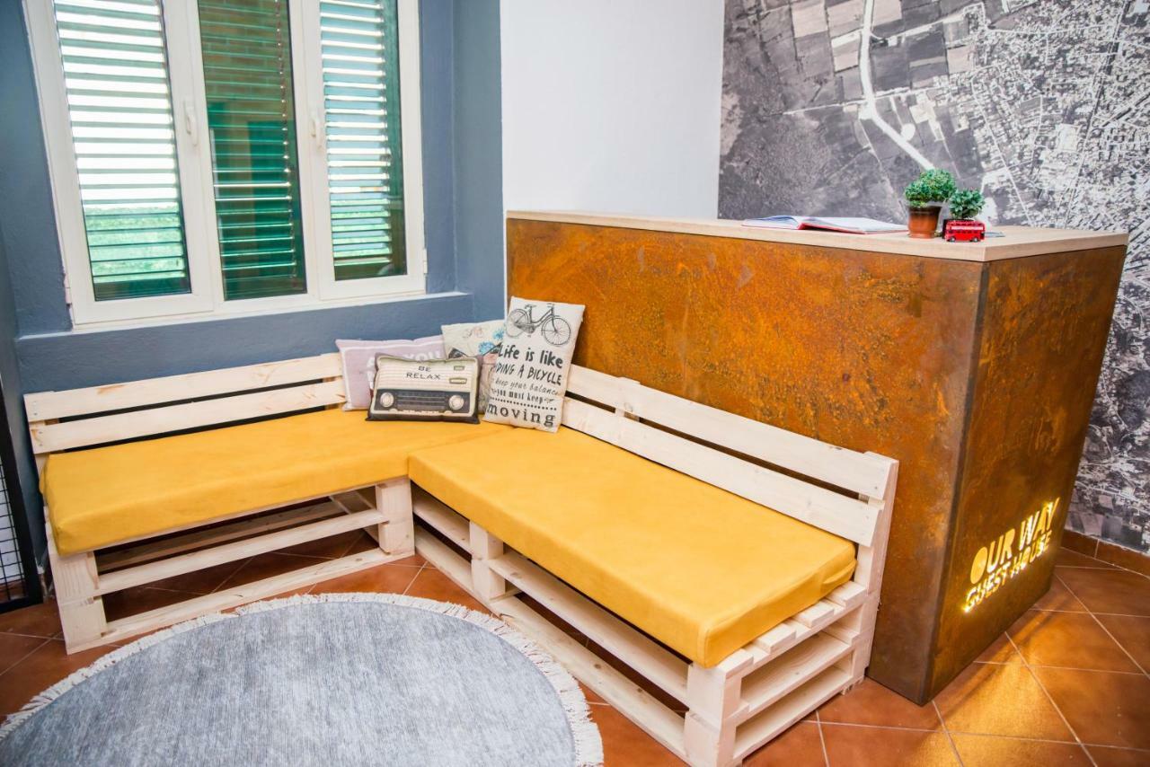 Our Way Guest House & Hostel Shkoder Ngoại thất bức ảnh