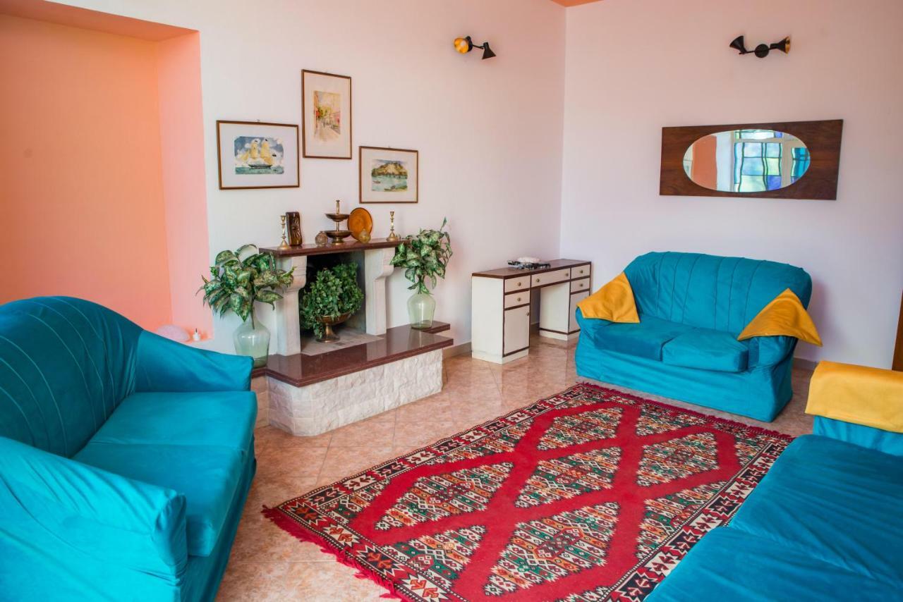 Our Way Guest House & Hostel Shkoder Ngoại thất bức ảnh
